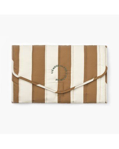 liewood-cambiador-isla-changing-mat-to-go-printed-caramel-LW14816-9099
